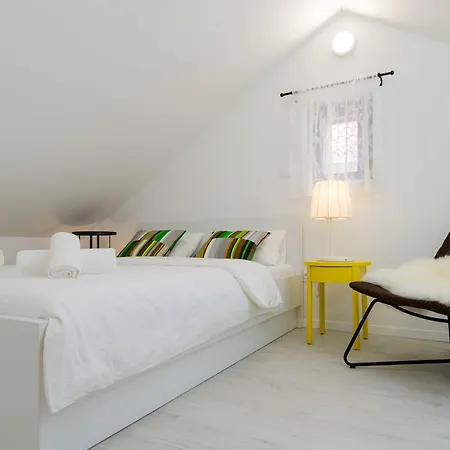 & Tiramola - Old Town Gasthof