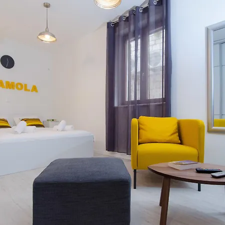 Vendégház & Tiramola - Old Town 3*