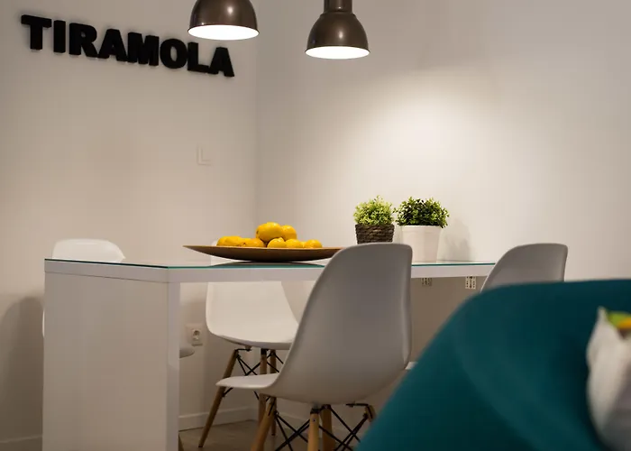 Penzion & Tiramola - Old Town 3*