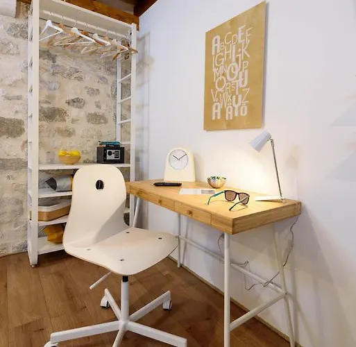 & Tiramola - Old Town Trogir