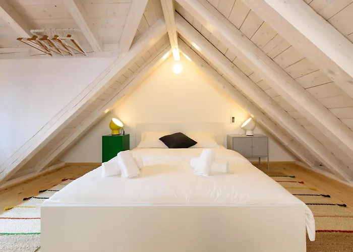 & Tiramola - Old Town Penzion 3*